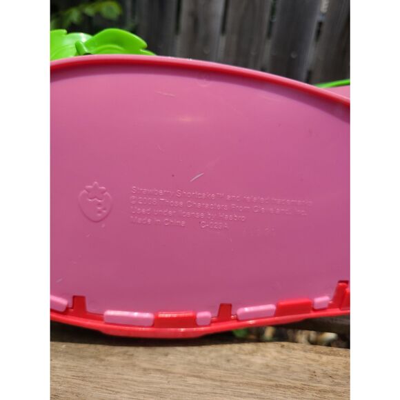 2008 Hasbro Strawberry Shortcake Playset Twirly Bird Berry Cafe Vintage 2000s - Picture 10 of 12
